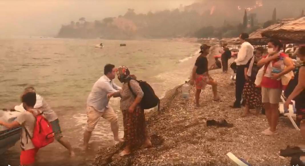 Milas'ta başladı, Bodrum'a sıçradı! 2 çıkarma gemisi bölgede 32